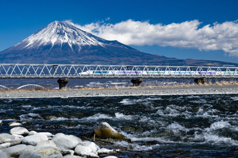 富士山・新幹線・写真撮影スポット、富士川橋梁と駐車場 - 和様写真家 まつきよ