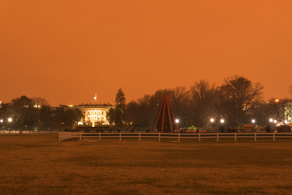 ホワイトハウス夜景写真2.jpg