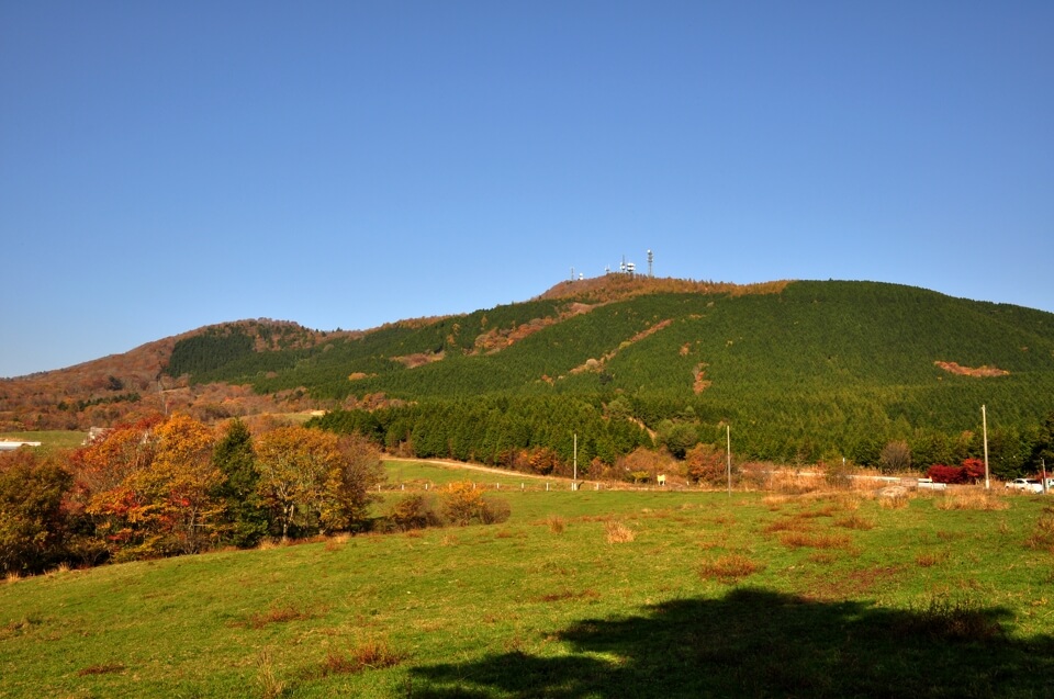 茶臼山高原の紅葉ロープウェイ写真