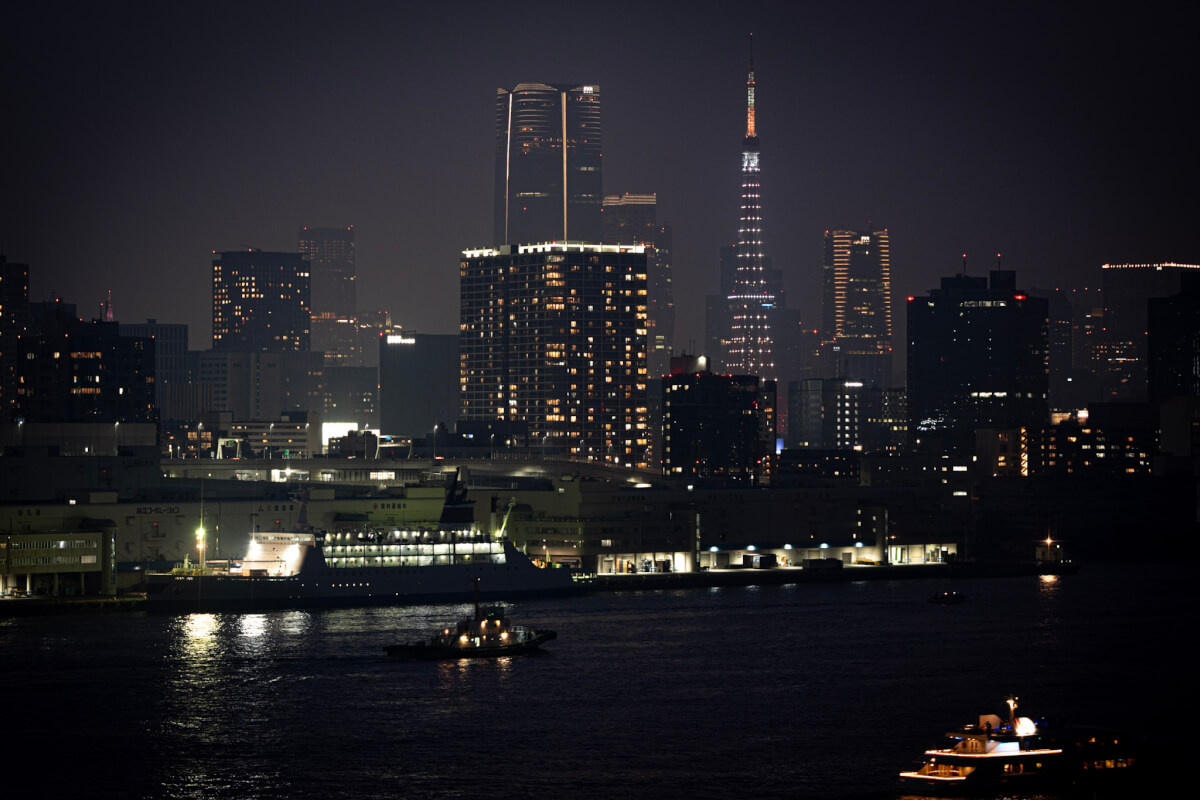 レインボーブリッジ東京スカイツリー夜景写真