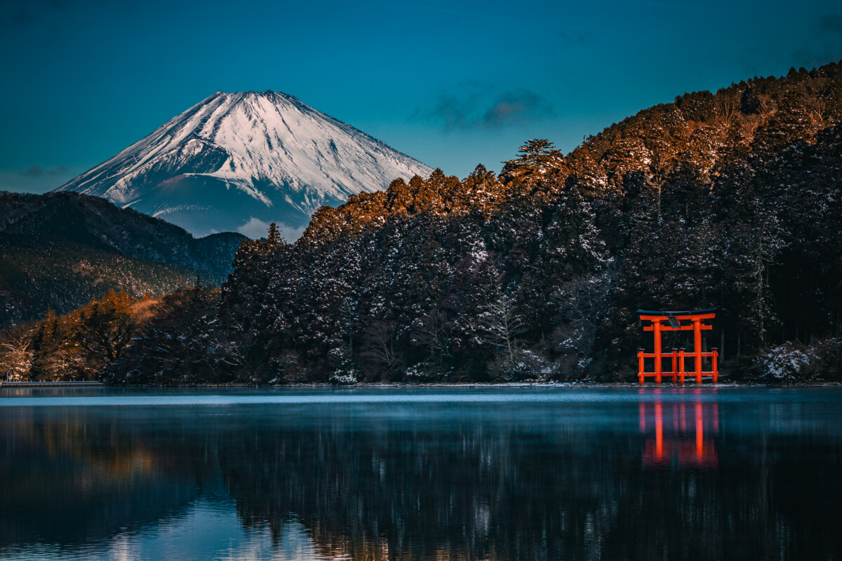 元箱根港富士山芦ノ湖平和の鳥居写真撮影スポット
