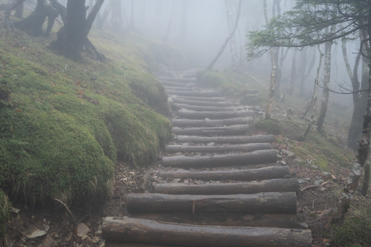 大峯奥駈道行者還小屋深仙小屋写真