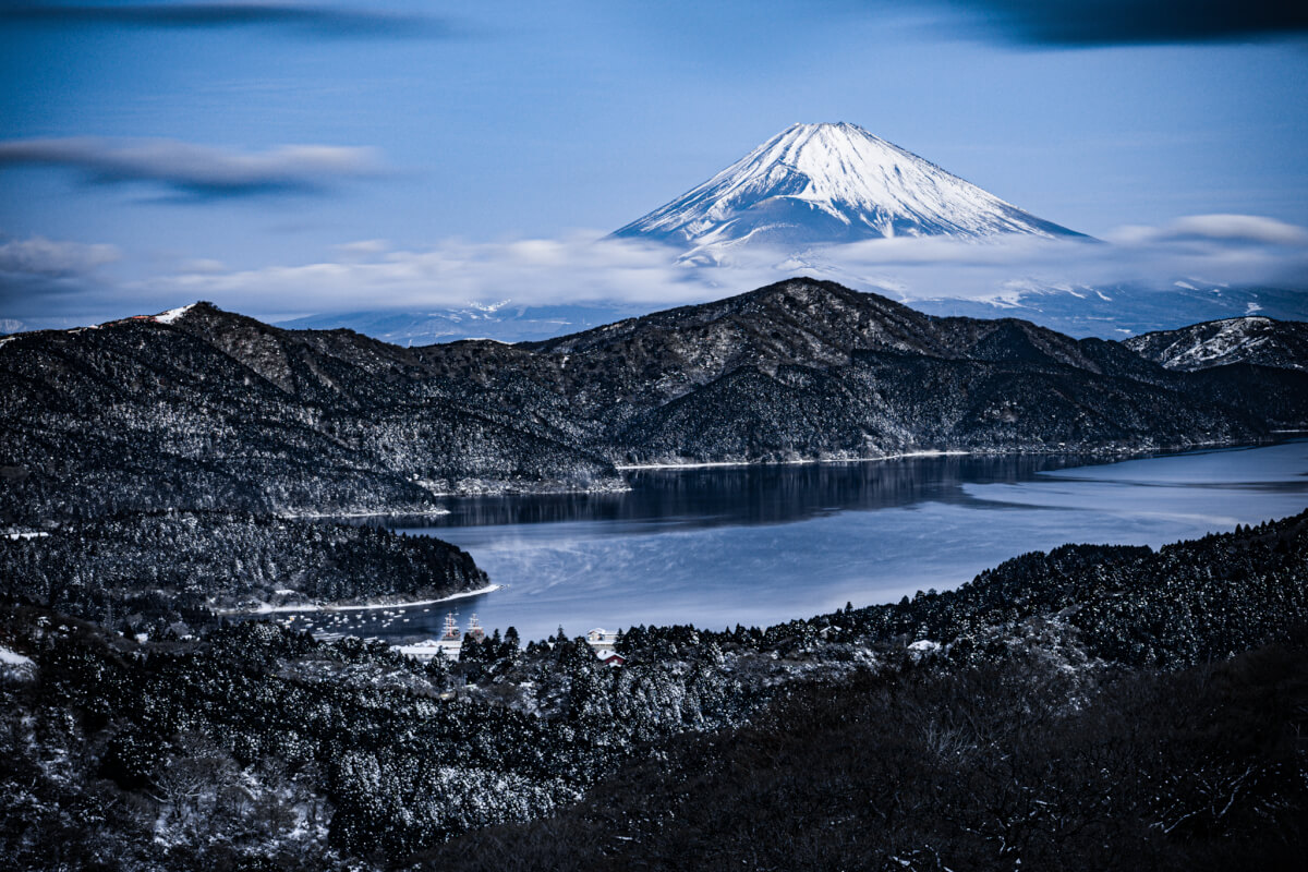 大観山の雪富士山を朝写真撮影ベスト