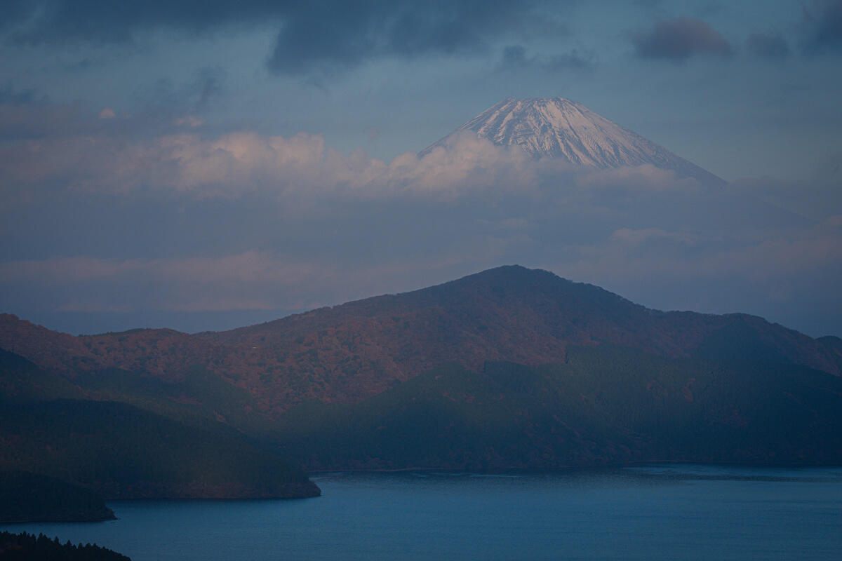 大観山展望台秋早朝写真
