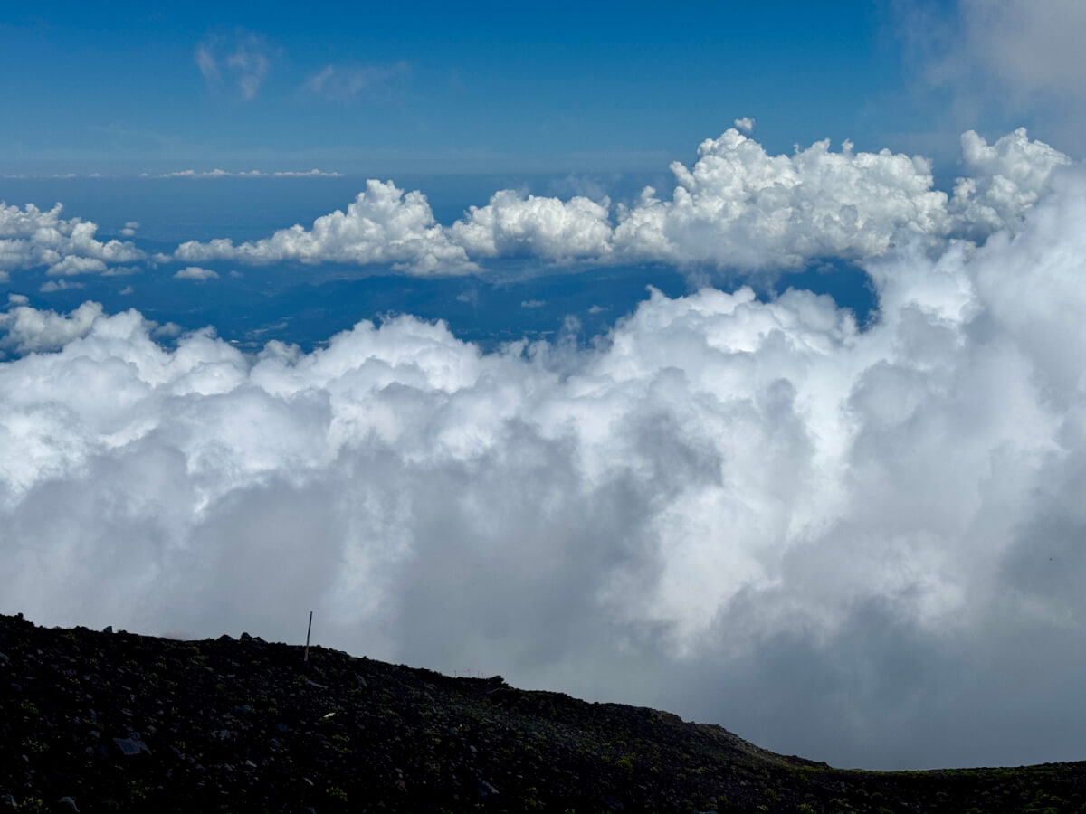 富士山御殿場口登山ルート写真