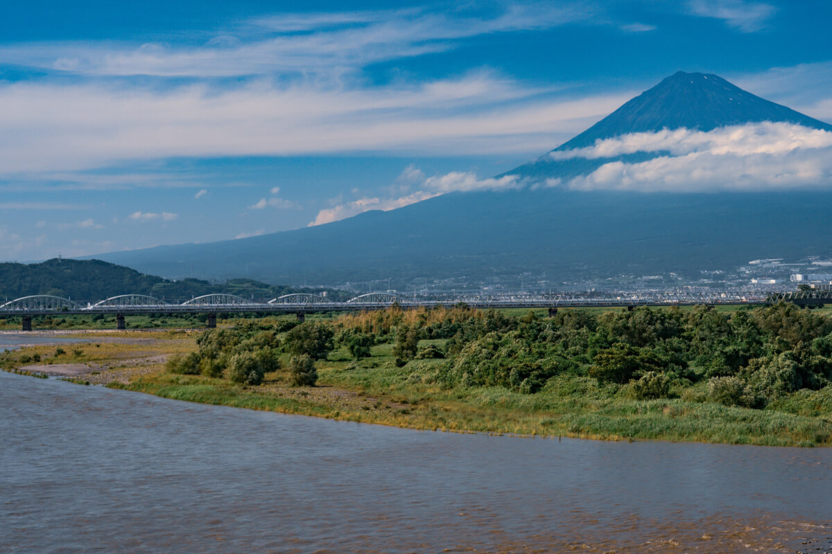 富士山新幹線写真撮影スポット富士川橋梁