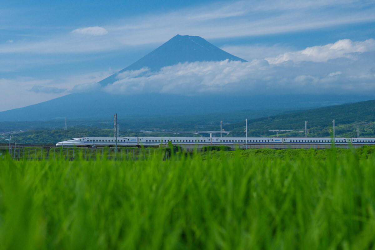 富士山新幹線写真撮影スポット東部市民プラザ
