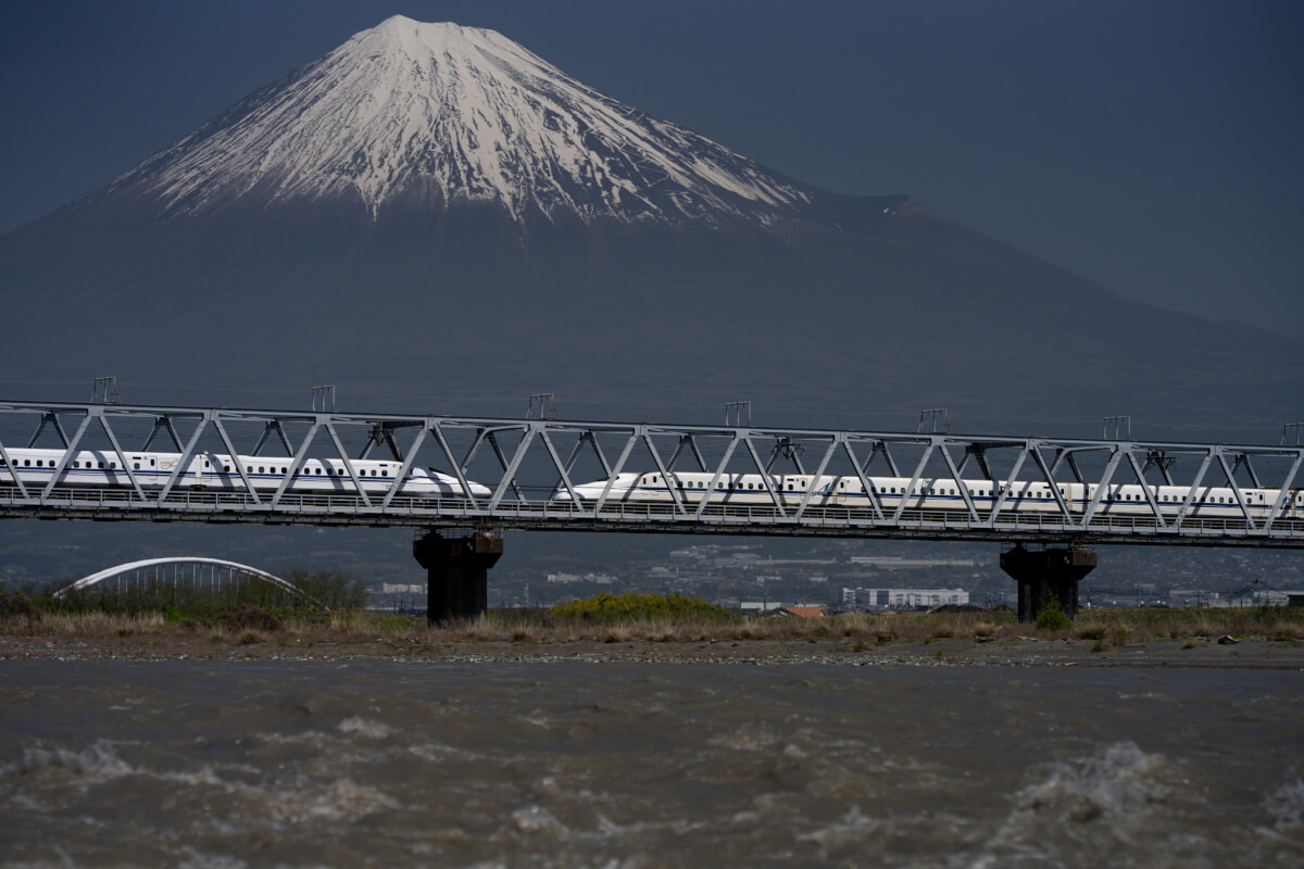 富士川橋梁富士山東海道新幹線