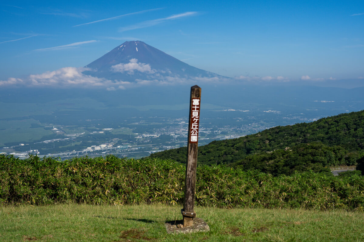 富士見ヶ丘公園箱根スカイライン富士山写真撮影場所