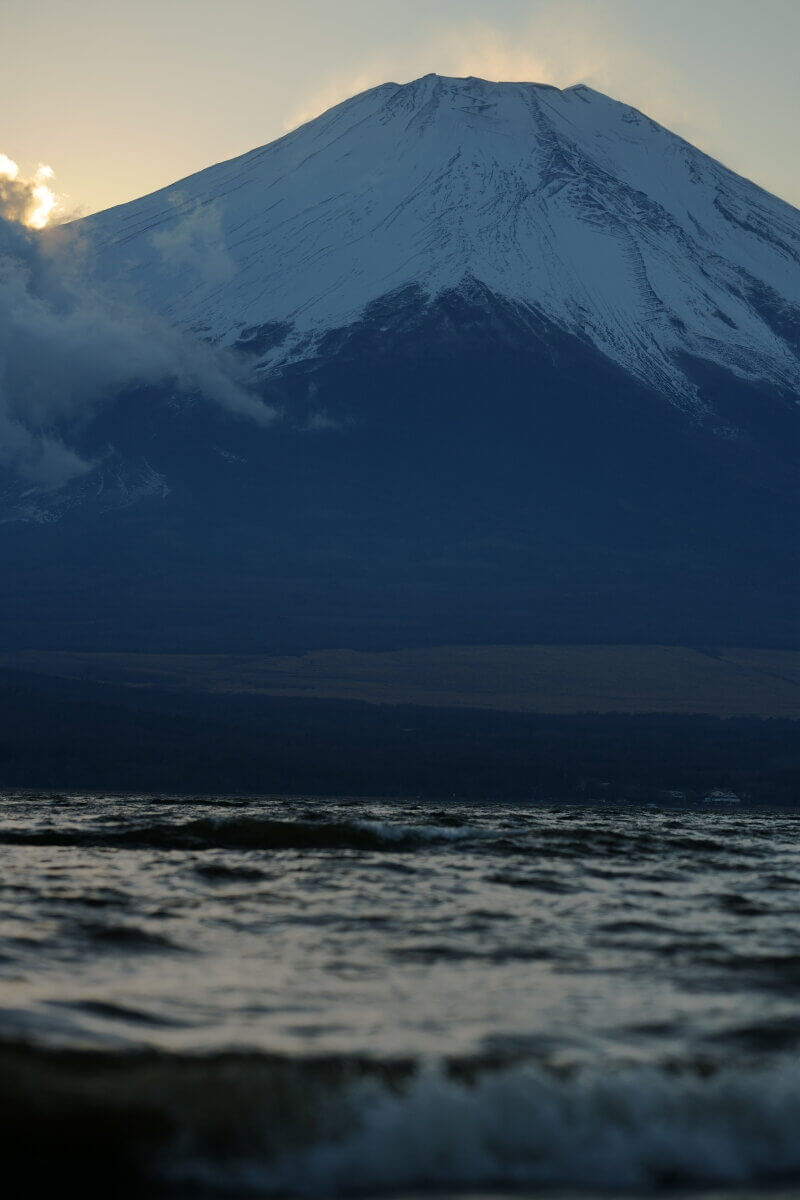平野の浜山中湖富士山画像