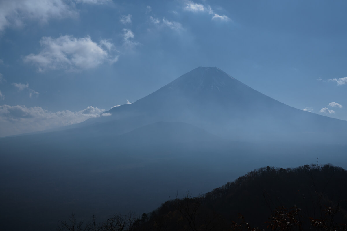 精進湖パノラマ台紅葉写真