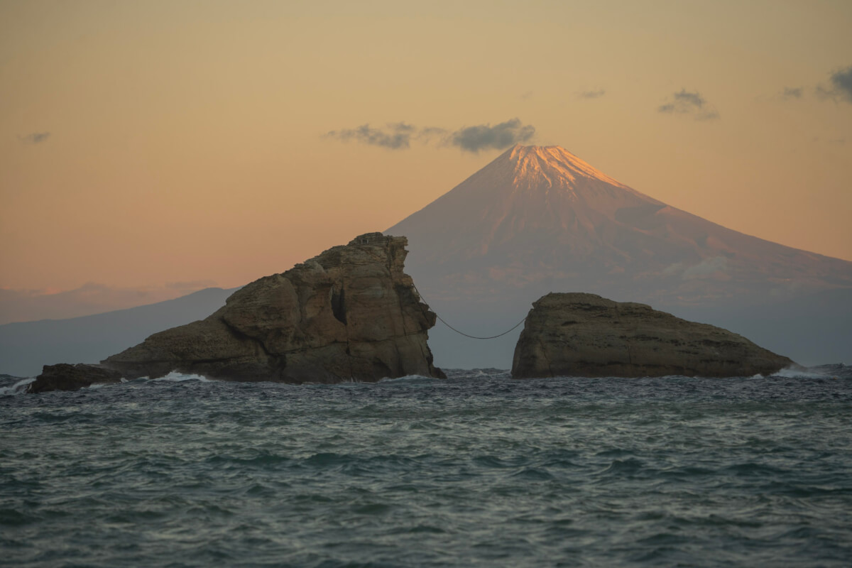 雲見海岸の富士山写真